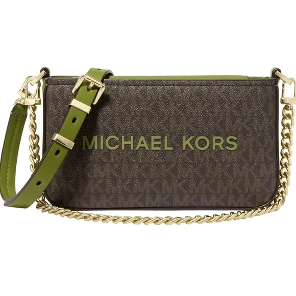 Halloween Costume Contest - Picture 2 of 4